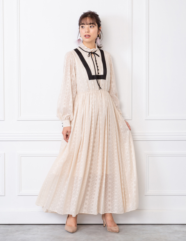ロング丈ワンピース　ベージュ　　sale! 80%off